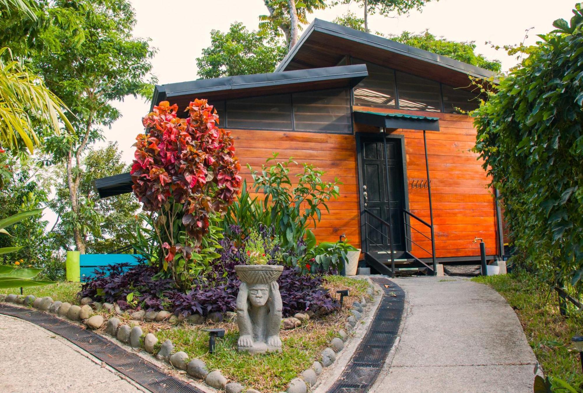 卡维塔Selva Madre Eco-Sanctuary公寓式酒店 外观 照片
